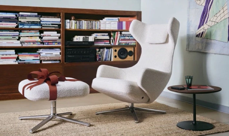Vitra Grand Relax & Ottoman Citterio