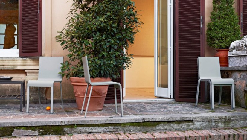 Vitra židle .03