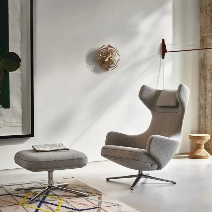 Vitra Grand Repos & Ottoman Citterio