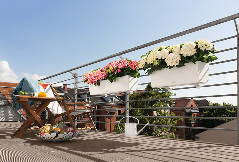 Samozavlažovací truhlík Lechuza BALCONERA COLOR 80 světle šedá kompletní set