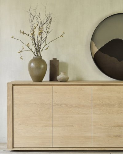 Ethnicraft Shadow Sideboard komoda se třemi dvířky