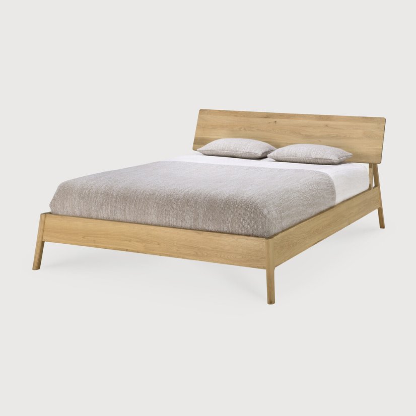 Ethnicraft Air dubová postel 180x200