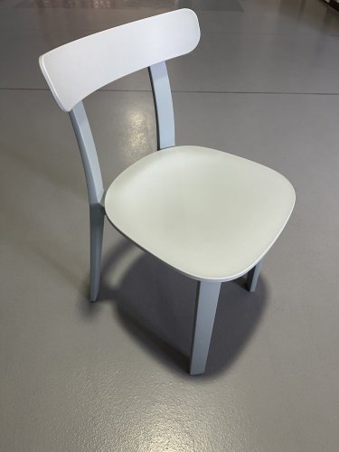 Vitra All plastic Chair