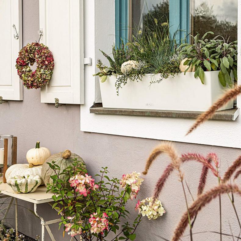 Samozavlažovací truhlík Lechuza BALCONERA COLOR 80 světle šedá kompletní set