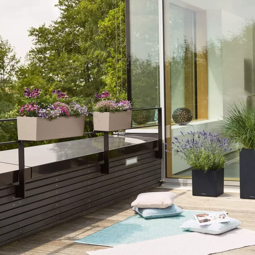 Samozavlažovací truhlík Lechuza BALCONERA STONE 40 grafitová kompletní set