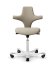 Ergonomická kancelářská židle CAPISCO 8126 - Provedení podnože Capisco 8126- bez příplatku: bílá podnož CAPISCO 8126