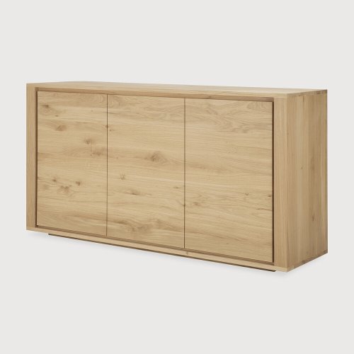 Ethnicraft Shadow Sideboard komoda se třemi dvířky