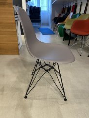 Vitra Eames DSR Chair šedo- fialová