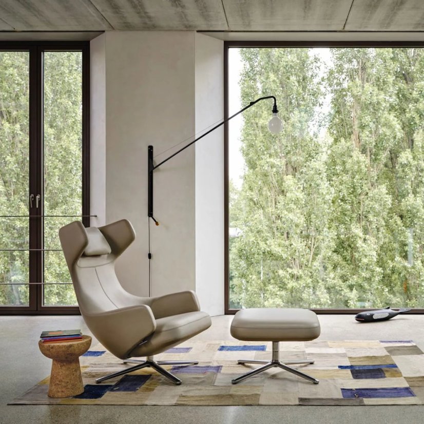 Vitra Grand Repos & Ottoman Citterio