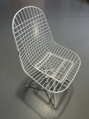 Vitra Wire Chair DKR wire base with cross struts - white