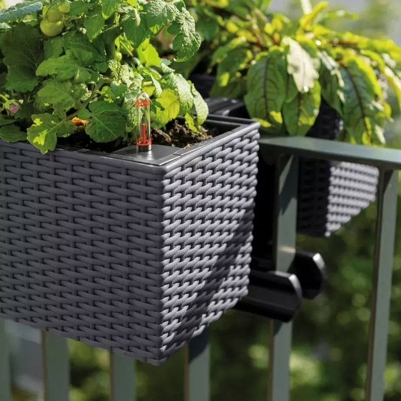 Samozavlažovací truhlík Lechuza BALCONERA COTTAGE 100 mokka kompletní set